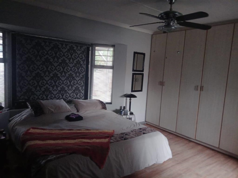 3 Bedroom Property for Sale in Wavecrest Eastern Cape